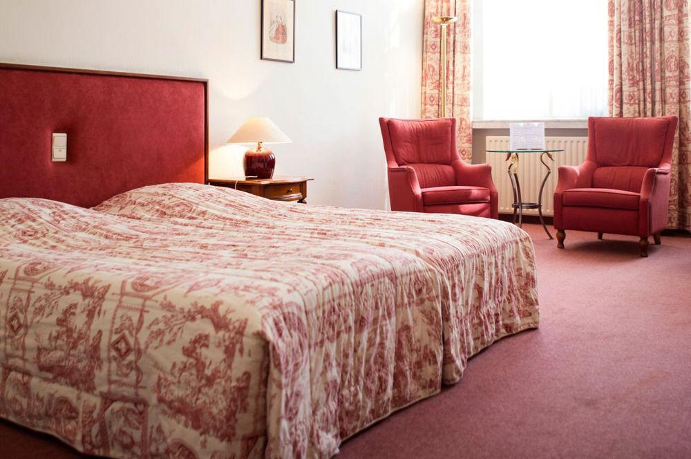 Hotel Elzenveld אנטוורפן מראה חיצוני תמונה